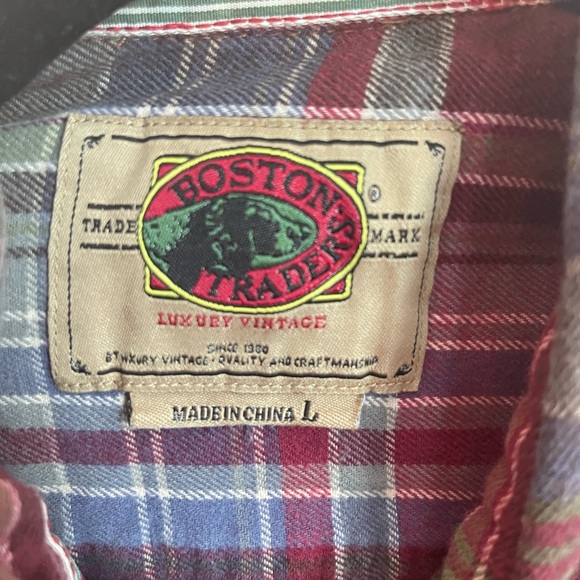 Boston Traders Shirt Large L Red Plaid Flannel Button Up Long Sleeve Mens - Picture 2 of 2